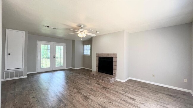 Photo - 9201 Simmons Rd