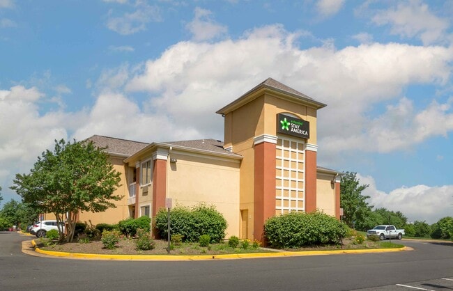 Building Photo - Furnished Studio-Washington, D.C. - Sterli... Rental