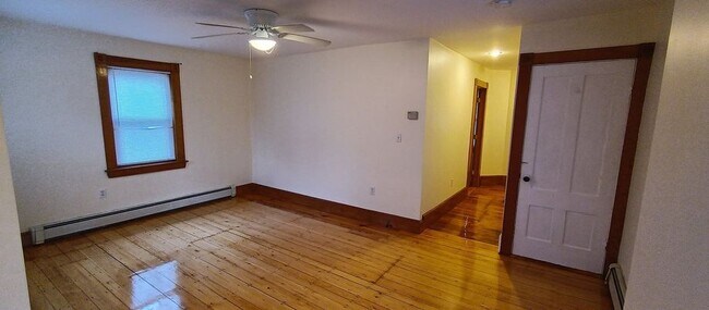Photo - 376 Grove St