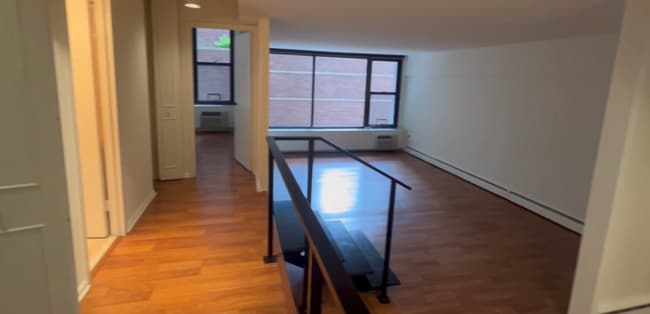 Photo - 57 E Chestnut St