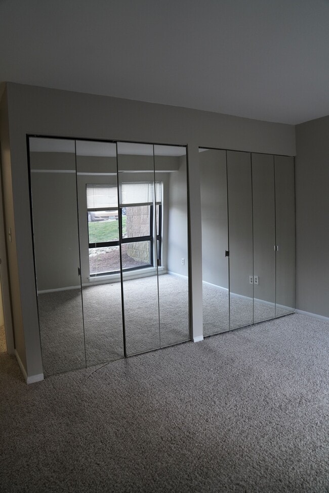 Photo - 6093 Majors Ln Unit 4J4