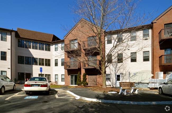 Cedar Woods Apartments For Rent in Branford, CT | ForRent.com