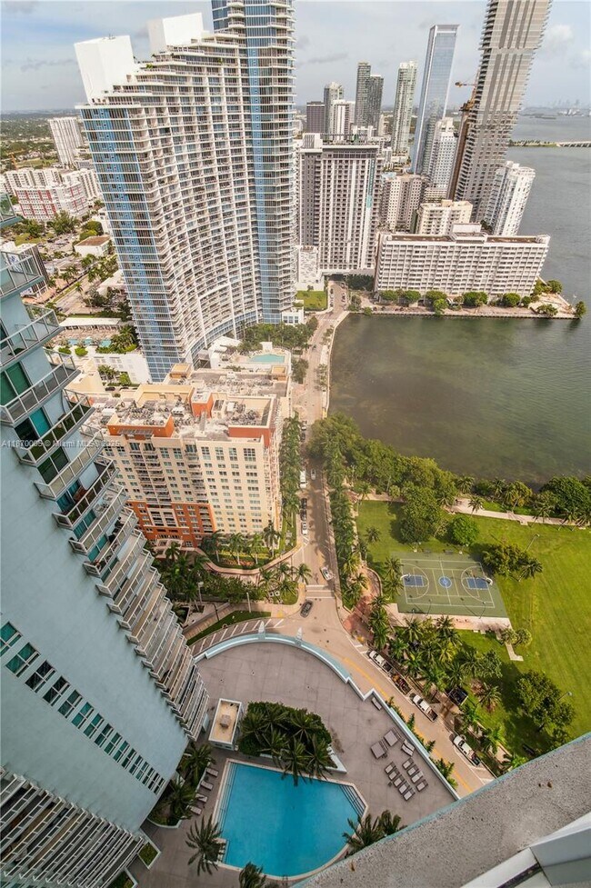 Photo - 1900 N Bayshore Dr Unit 3806