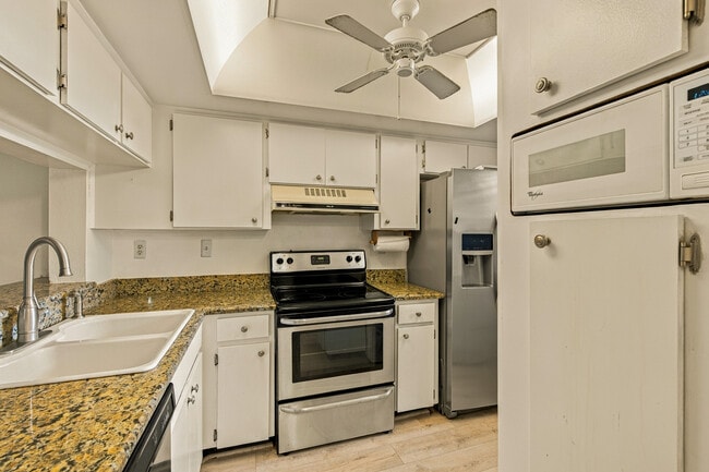 90 S Highland Ave Unit 311