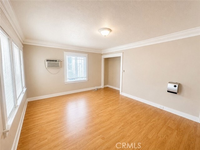 Photo - 410 E Eagle St