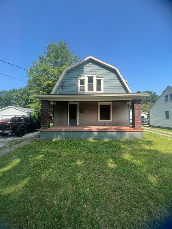 Large Remodeled 4 bed 2 Bath - Girard Pa - Large Remodeled 4 bed 2 Bath - Girard Pa House