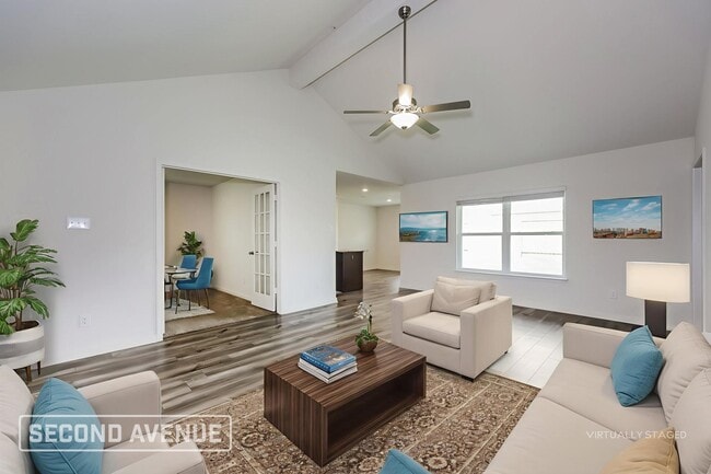 Photo - 1321 Woodwinds Dr