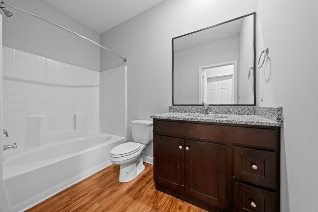 Photo - 1592 Collegeview Dr Unit 16