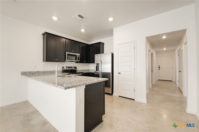 Photo - 910 Wax Myrtle Ct