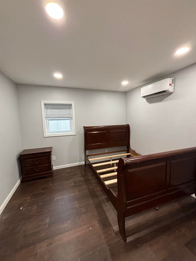 Photo - 570 66th St Unit G