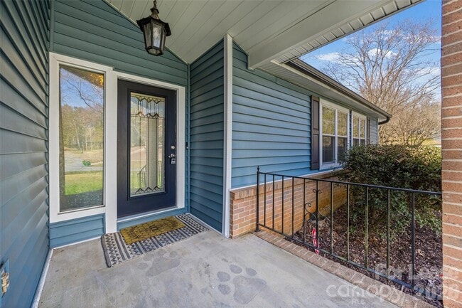 Photo - 11501 Winding Way Rd