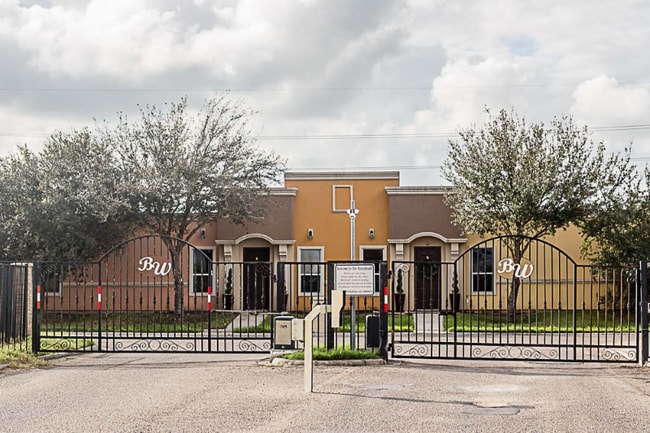 Photo - 3151 Regal Dr Unit A