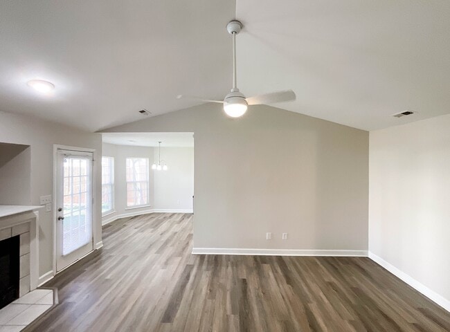 Photo - 7305 Rosehall Dr