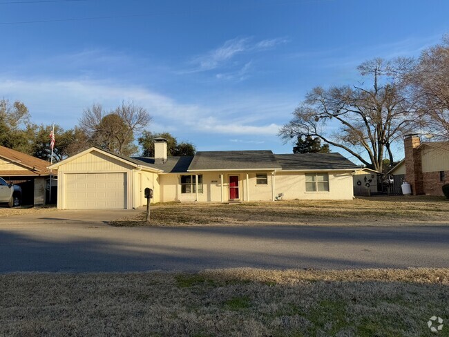 Building Photo - 18250 Shore Dr Rental