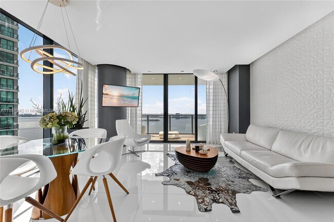 Photo - 650 NE 32nd St Unit 2407