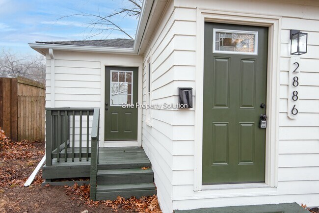 Photo - 2886 Greene St