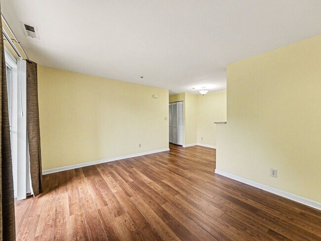 Photo - 33 Fern Oak Cir Unit 103