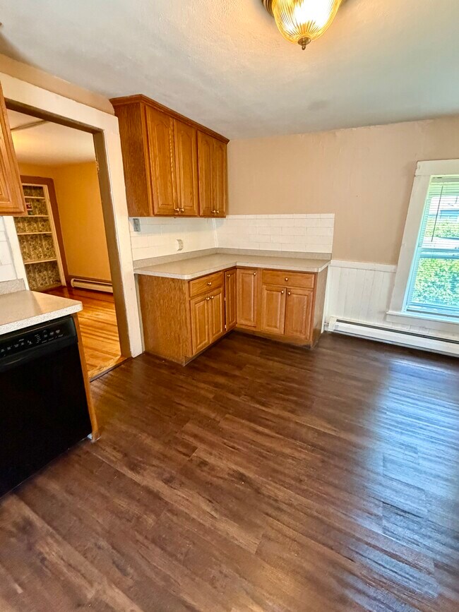 32 Pond St Unit 2