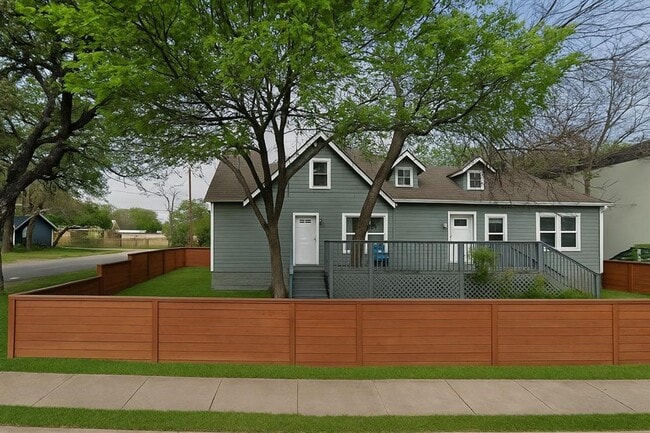 Photo - Charming Studio Apartment in Triplex Near UT