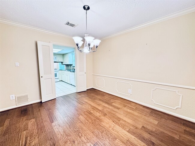 Photo - 13935 St Marys Ln
