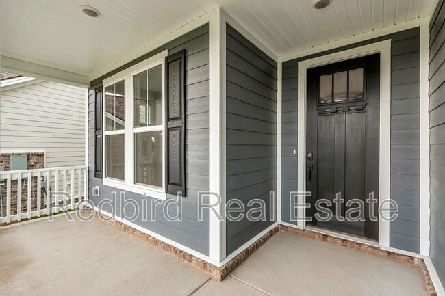 Photo - 911 Heatherfield Ln