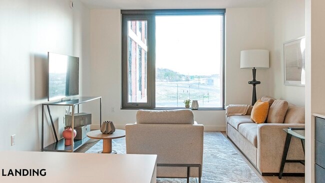 Photo - 632 Howard Rd SE Unidad 426