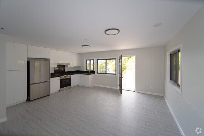 Building Photo - 99-806 Aliipoe Dr Unit Back 3 Rental