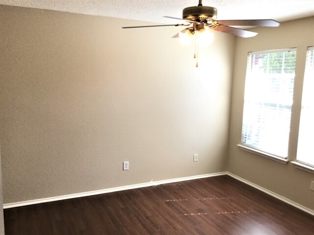 1006 Bradford Ln
