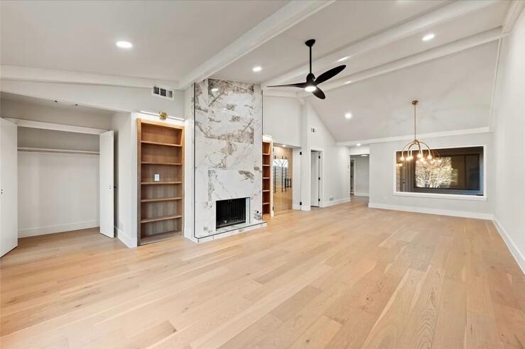 Photo - 7639 Royal Ln (Dallas, TX)