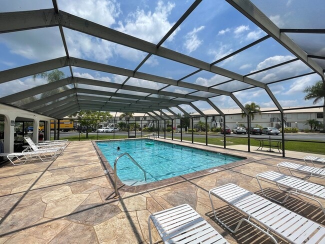 Photo - CENTRALLY LOCATED- UPDATED UNFURNISHED ANNUAL RENTAL