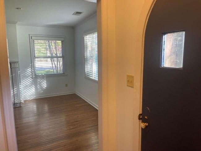 Photo - 3320 Central Ave