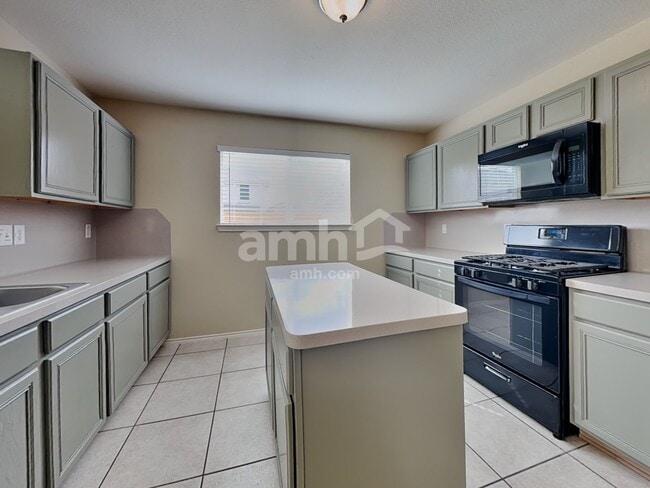 Photo - 20927 Banyan Crest Ln