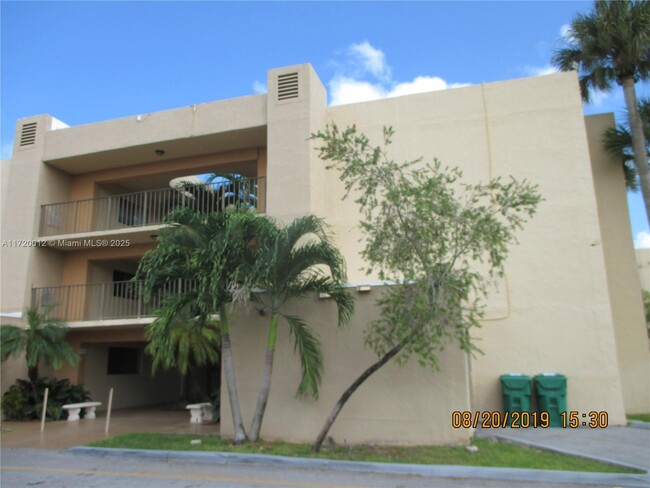 Photo - 8015 SW 107th Ave Condo Unit 221