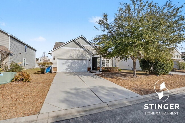 Photo - 12 Whitewater Way