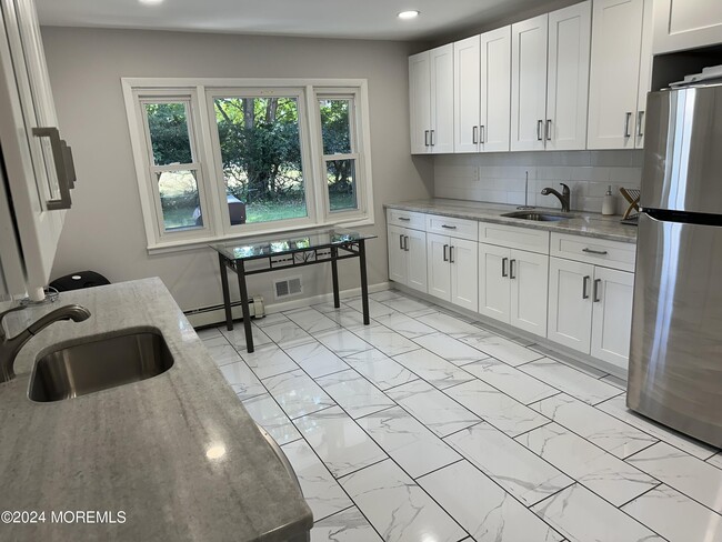 368 Highland Ave