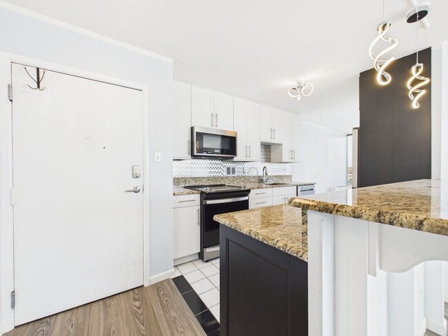 Photo - 3100 E Cherry Creek S Dr