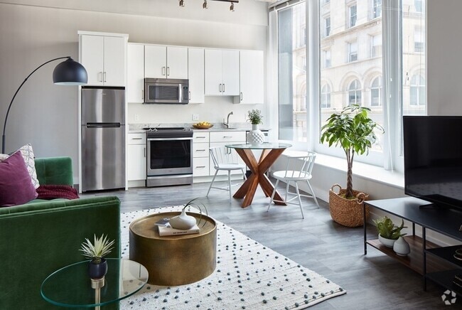 Building Photo - 630 Washington St Unit 204 Rental