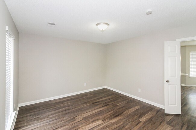 Photo - Beautiful Home for Rent in  Barry Farms Ph2 Subdivision!