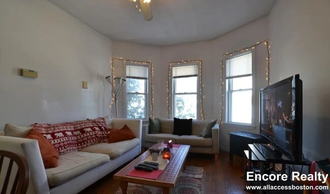 Photo - 26 Haskell St Unit 1