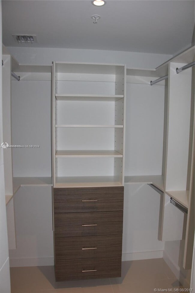 Photo - 1010 SW 2nd Ave