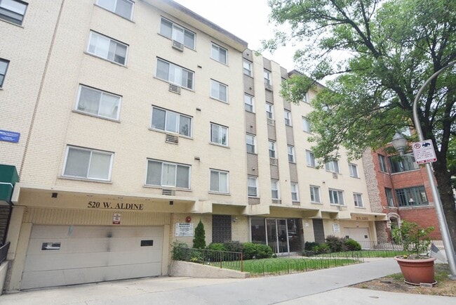 Photo - 520 Aldine Condo Unit 012