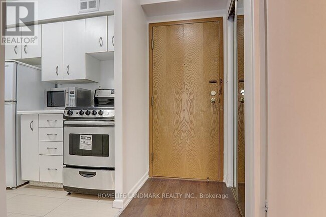 Photo - 44 St Joseph St Unit 610