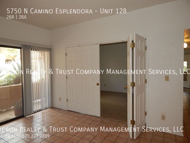 Photo - 5750 N Camino Esplendora Apartment Unit 128