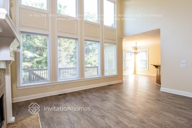 Photo - 190 Camden Creek Ct NE