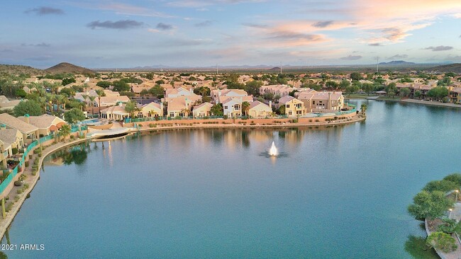 Photo - 1138 E Amberwood Dr