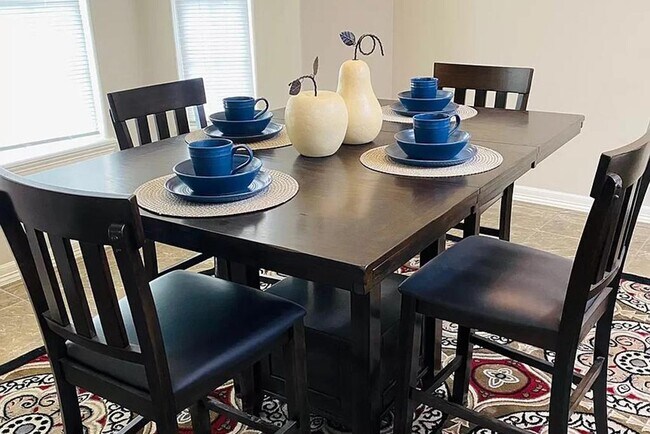 Photo - 183 Kleberg Ave