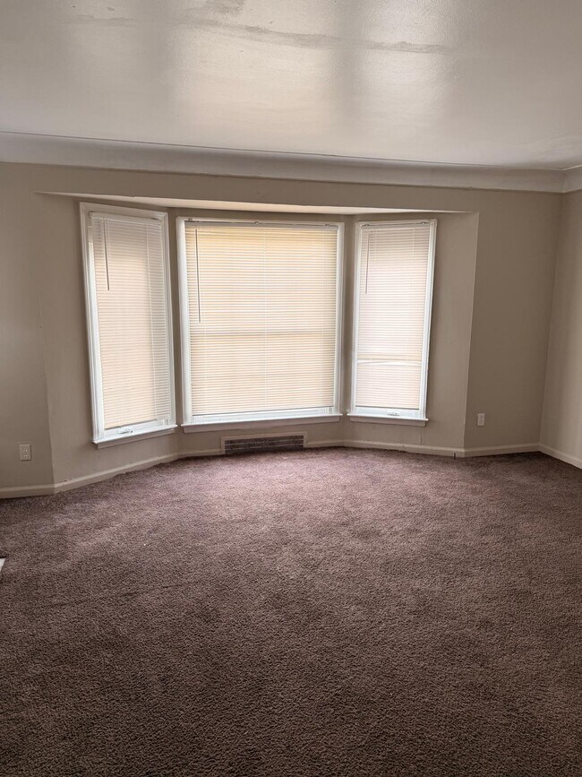 Photo - 13001 Promenade Ave