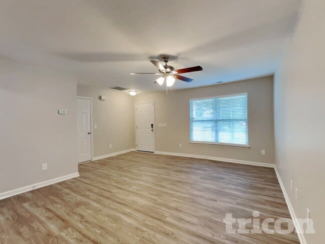 Photo - 2820 Wild Poplar Way