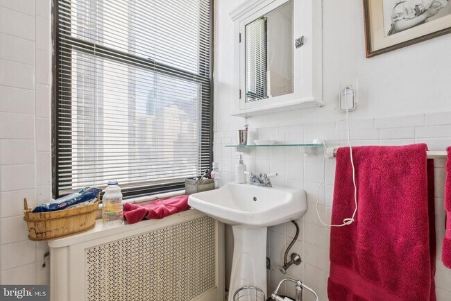 Photo - 2031 Locust St Unit 803