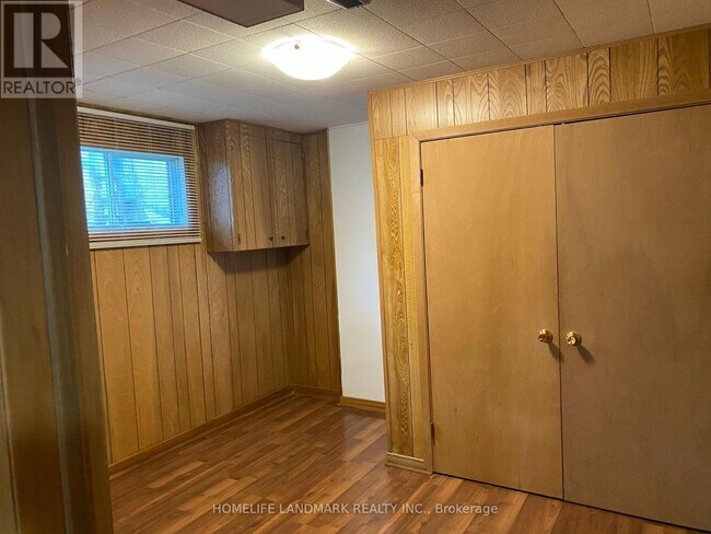 Photo - 34 Argonne Crescent